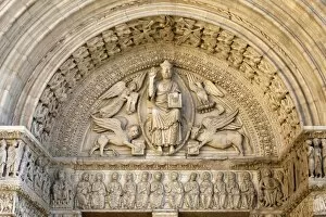 Images Dated 28th October 2009: Saint-Trophime cathedral tympanum, Arles, Bouches du Rhone, Provence, France, Europe