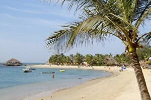 Images Dated 16th January 2008: Saly beach on the Petite Cote (Small Coast), Senegal, West Africa, Africa