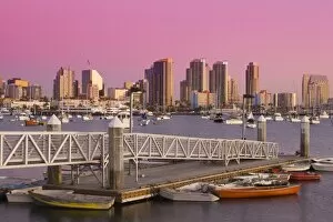 Images Dated 27th January 2009: San Diego skyline at twilight, California, United States of America, North America