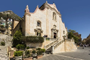 San Giuseppe Church and Piazza 9 April on Corso Umberto in this popular northeast tourist town, Taormina, Catania Province, Sicily, Italy, Mediterranean, Europe San Giuseppe Church and Piazza 9 April on Corso Umberto in this popular northeast tourist town, Taormina, Catania Province, Sicily, Italy, Mediterranean, Europe