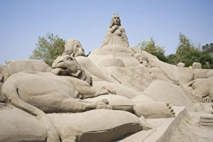 Asia Minor Prints: Sand Sculptures