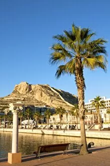 Images Dated 30th January 2009: Santa Barbara castle seen from the harbour, Alicante, Valencia province, Spain, Europe