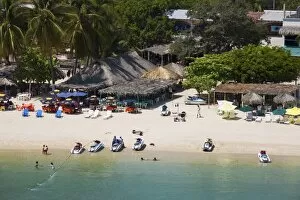 Santa Cruz Beach, Bahias de Huatulco, Oaxaca State, Pacific Coast, Mexico, North America