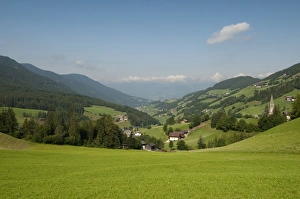Images Dated 22nd July 2009: Santa Maddalena, Funes Valley (Villnoss), Dolomites, Trentino Alto Adige