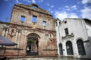 Images Dated 4th December 2008: Santo Domingo Church ruins, San Felipe District, Casco Antiguo, Panama City