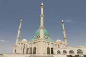 Turkmenistan Prints: Saparmurat Haji Mosque, Geok Tepe, Turkmenistan, Central Asia, Asia
