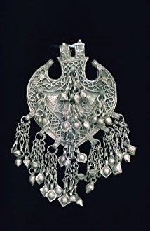 North West Frontier Prints: Sargul hair ornament