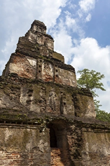 Polonnaruwa Prints: Satmahal Prasada, Quadrangle, Polonnaruwa, UNESCO World Heritage Site, Sri Lanka, Asia
