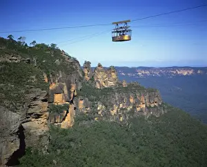 Blue Mountains Prints: The scenic skyway above the Three Sisters at Katoomba in the Blue Mountains of New South Wales
