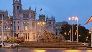 Water Fountain Prints: Scenic view of Plaza de Cibeles