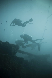 Wreck Prints: Scuba divers wreck diving, Southern Thailand