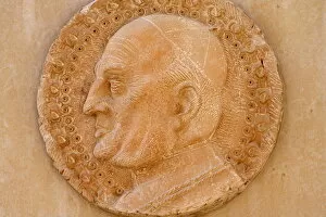 Images Dated 20th May 2000: Sculpture depicting Pope John XXIII, Annunciation Basilica, Nazareth, Galilee, Israel