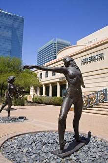 Sculpture by John Waddell, Herberger Theater, Phoenix, Arizona, United States of America Sculpture by John Waddell, Herberger Theater, Phoenix, Arizona, United States of America