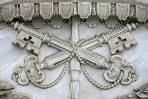 Sculpture of St. Peters keys on San Giovanni in Laterano basilica
