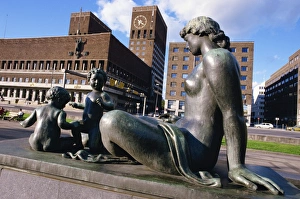 Sculpture in front of the Town Hall