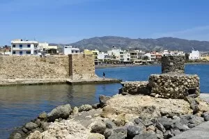 Sea front and Venetian fortress, Ierapetra, Lasithi region, Crete, Greek Islands, Greece, Europe