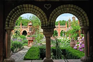 Landscaping Prints: The Secret Gardens, an unusual site at Vaulx