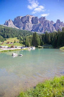 Sella Pass, Trento and Bolzano Provinces, Trentino-Alto Adige / South Tyrol, Italian Dolomites, Italy, Europe