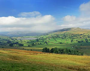 Lush Gallery: Semer Water, Yorkshire Dales National Park, Yorkshire, England, United Kingdom, Europe