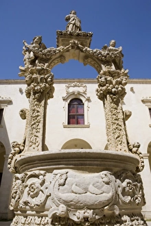 Images Dated 7th July 2008: Seminary, Duomo Square, Lecce, Lecce province, Puglia, Italy, Europe