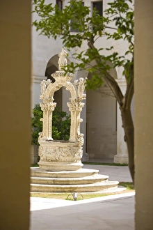 Images Dated 7th July 2008: Seminary, Duomo Square, Lecce, Lecce province, Puglia, Italy, Europe