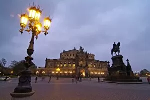 Images Dated 27th October 2006: Semper Opera, Dresden, Saxony, Germany, Europe