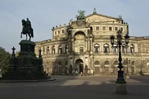Images Dated 29th October 2006: Semper Opera, Dresden, Saxony, Germany, Europe