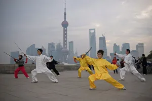 Images Dated 21st November 2008: Shanghai, China, Asia
