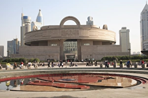Images Dated 8th November 2006: Shanghai Museum, Shanghai, China, Asia
