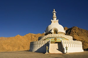 Shanti Stupa