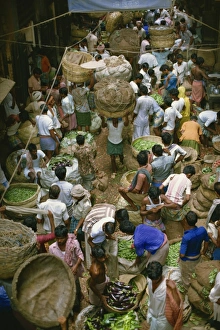 Vegetables Prints: Shealda vegetable market, Kolkata, West Bengal state, India, Asia
