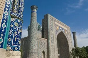 Images Dated 11th August 2009: Sher Dor Medressa at the Registan, UNESCO World Heritage Site, Samarkand