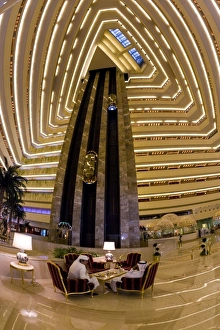Images Dated 14th December 2007: Sheraton Doha resort, Doha, Qatar, Middle East