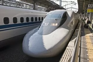 Shinkansen (Bullet) train arriving at Kokura station, Kyushu, Japan, Asia
