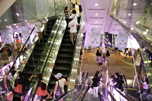 Images Dated 21st July 2008: Shopping mall, Seoul, South Korea, Asia