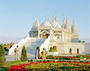 Walk Prints: The Shri Swaminarayan Mandir Hindu Temple, Neasden, London, England, UK