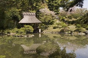 Images Dated 15th April 2008: Shukkeien garden, Hiroshima, Japan, Asia