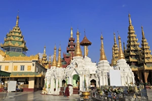 Shwedagon Pagoda, Yangon (Rangoon), Myanmar (Burma), Asia
