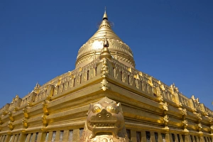 Shwezigon Paya, Nyaung U, Bagan, Myanmar (Burma), Asia