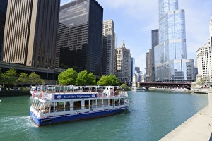Tour Boat Prints: Sightseeing boat on the Chicago River, Chicago, Illinois, United States of America