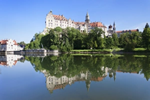Sigmaringen Castle, Upper Danube nature park, Swabian Alb Baden Wurttemberg, Germany, Europe