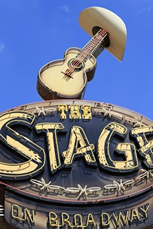 Sign on Broadway Street, Nashville, Tennessee, United States of America, North America