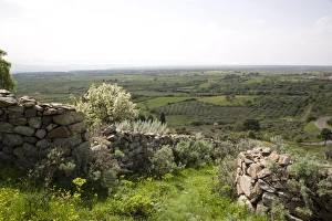 Images Dated 11th April 2007: Silanus countryside, Sardinia, Italy, Europe