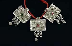 Neck Lace Prints: Silver Baluchi necklace
