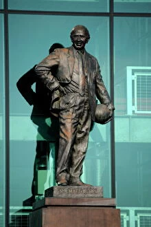 Images Dated 8th June 2008: Sir Matt Busby statue, Manchester United Football Club Stadium, Old Trafford