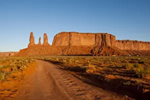 Three Sisters Mitchell Mesa, Monument Valley Navajo Tribal Park, Monument Valley