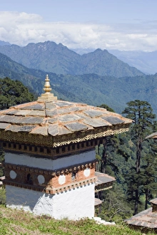 Images Dated 30th September 2009: Site of 108 chortens built in 2005 to commemorate a battle with militants