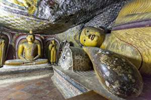 Sri Lanka Prints: Sitting and reclining Buddha statues