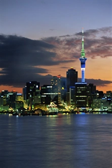 North Island Prints: Skyline, Auckland