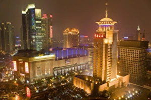 Images Dated 22nd November 2008: Skyline at night, Shanghai, China